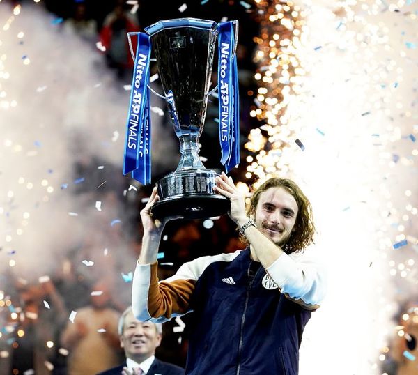 Tsitsipas, nuevo “maestro” - Deportes - ABC Color