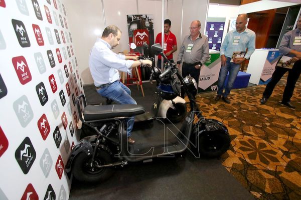 Firma prevé fabricar en el país motos eléctricas
