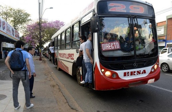 Regulada de buses por incumplimiento del gobierno, alegan - ADN Paraguayo