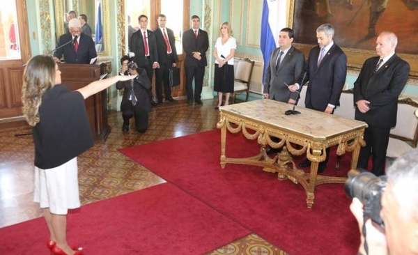 HOY / Celdas VIP y mafias penitenciarias: nueva ministra anuncia lucha frontal