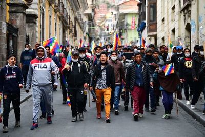 Iglesia católica llama a un diálogo para restaurar la paz en Bolivia