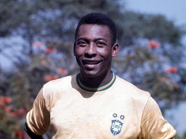 Los nervios de Pelé segundos antes de marcar su gol mil