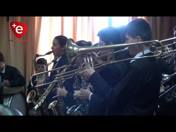 ARTISTAS DE NATALIO SE DESTACARON EN EL FESTIVAL DEL TAKUARE´E