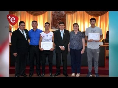 JUNTA DEPARTAMENTAL DISTINGUE A ATLETAS ITAPUENSES
