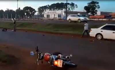 Motociclista queda grave tras ingresar de contramano y chocar en Km 9