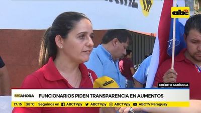 Funcionarios de Crédito Agrícola exigen transparencia - ABC Noticias - ABC Color
