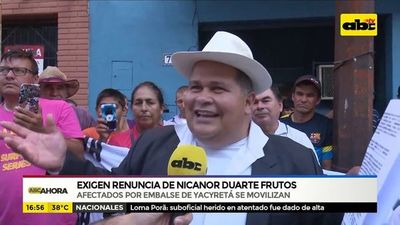 Afectados por el embalse de Yacyretá piden renuncia de Nicanor Duarte Frutos - ABC Noticias - ABC Color