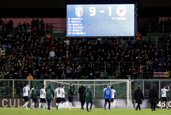Ya clasificada, Italia destruye a la selección de Armenia