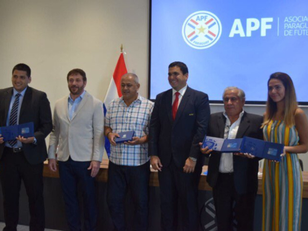 Técnicos paraguayos obtienen Licencia Pro