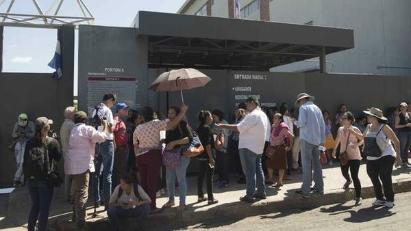 Nueve mujeres se suman a huelga de hambre por opositores presos en Nicaragua » Ñanduti