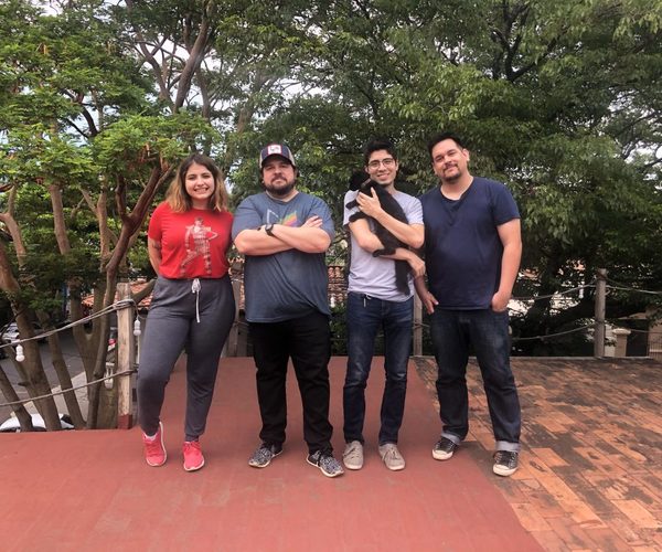 Firma local logra acuerdo con Facebook e Instagram