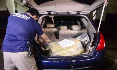 Confiscan carga de marihuana - Judiciales y Policiales - ABC Color