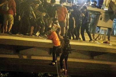 Amenazan con disparar a protestantes en Hong Kong - Internacionales - ABC Color