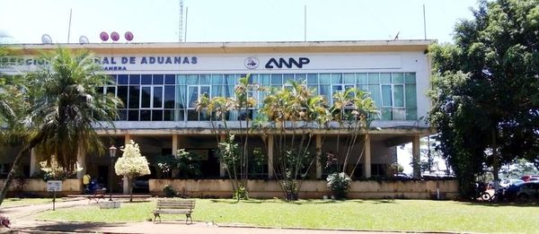 Alquiler de locales es otro de los “negocios” detectados en la ANNP - Economía - ABC Color