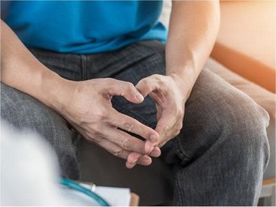 Cáncer de próstata: Médico lamenta que la "cuestión cultural" impida la prevención