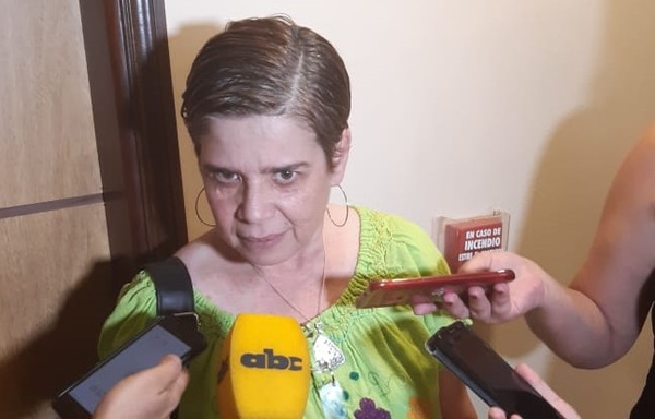 Desiree espera que la Fiscalía y el PJ no cajoneen pedido contra Cartes