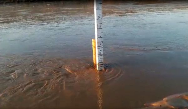 Primeras riadas repuntan nivel del Río Pilcomayo
