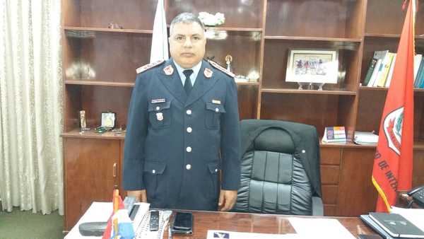 Interpol: Cartes puede seguir viajando ante falta de orden de captura » Ñanduti