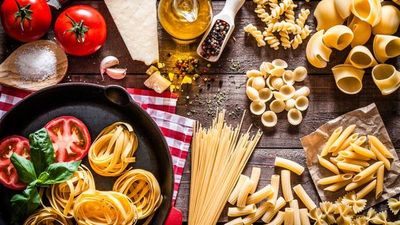 Platos locales se visten del tricolor italiano