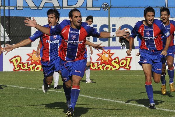 Los clásicos de Bernay - Fútbol - ABC Color