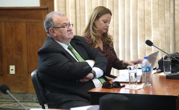 Caso Audios: Salas niega haberse “dado la vuelta” para blanquear a fiscala Karina Giménez desde el JEM - La Primera Mañana - ABC Color