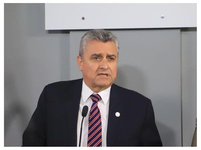 Fiscalía sostiene que hay pruebas de que Villamayor aceptó sobornos en el caso Messer