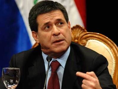 Adeptos a Honor Colorado convocan una marcha a favor de Cartes » Ñanduti