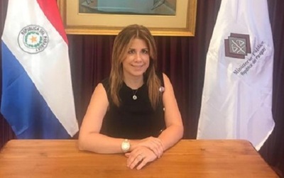 Alejandra Peralta renuncia al cargo de viceministra de Justicia » Ñanduti