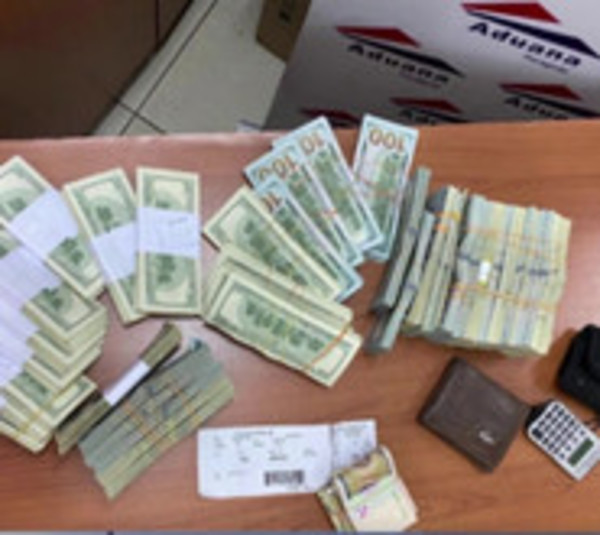 Presunto tráfico de divisas en el Silvio Pettirossi - Paraguay.com