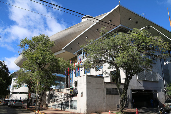 Buscarán lograr financiamiento de viviendas sociales para el 2020