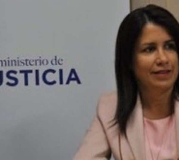 Viceministra de Justicia renuncia a su cargo - Paraguay.com