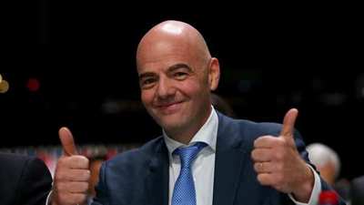 Infantino alaba al VAR en Costa Rica