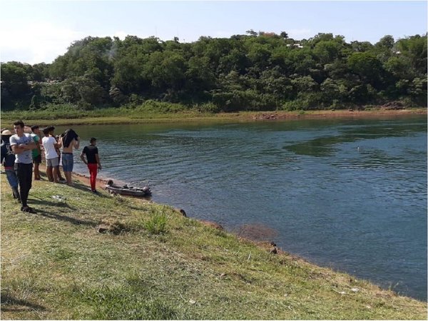 Adolescentes desaparecen en el río Paraná en Presidente Franco