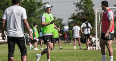 El profe Chamot ya está alistando su “11”