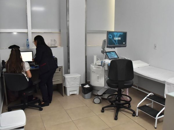 Centro de Diagnósticos tercerizado ya opera en  Hospital  Ingavi del IPS