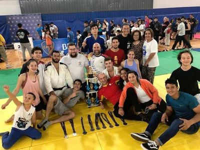 Judokas consiguen presea en Baires