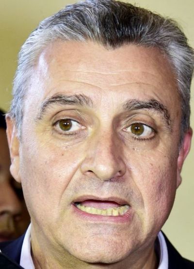 Villamayor reconoce que su exsecretario no debía estar en reunión con abogados de Messer - Nacionales - ABC Color
