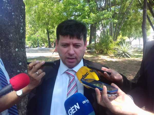 Secretario de Juan Ernesto Villamayor renunció a su cargo » Ñanduti