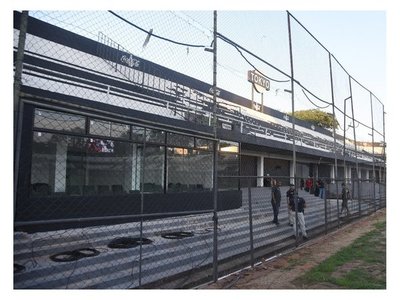 Dura queja de Ariel Martínez por el tema entradas para el superclásico