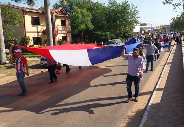 Cierran ruta en San Pedro para pedir aumento salarial