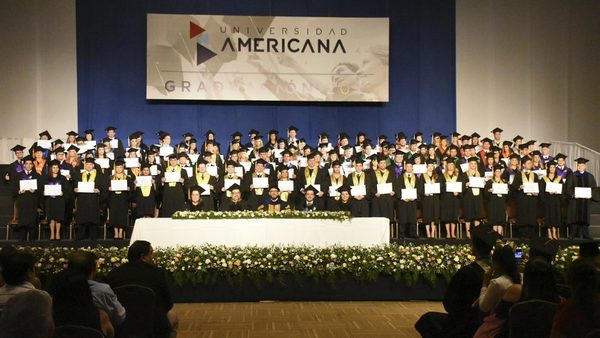 Posgraduados de la UA