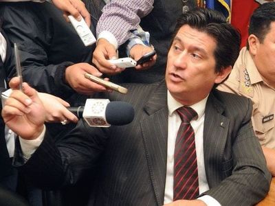 “La reunión fue una pérdida de tiempo”, dice comisario Cardozo sobre encuentro con Lorena de Barros - Periodísticamente - ABC Color