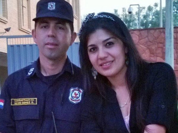 Policía habría matado a docente tras recibir notificación de exclusión del hogar