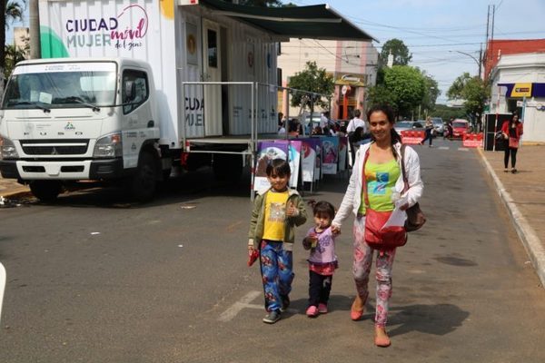 Este viernes estará el Móvil de Ciudad Mujer en Ñemby - ADN Paraguayo