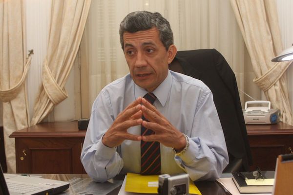 Camacho: “Horacio Cartes tiene inmunidad como senador vitalicio”