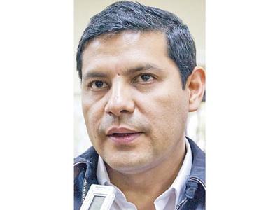 MIC libera la importación de cemento