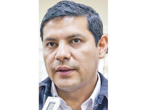 MIC libera la importación de cemento