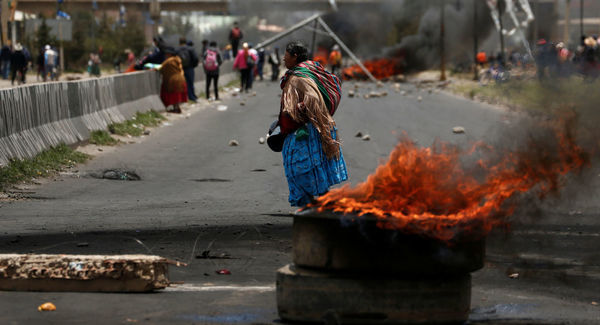 Aumentan los muertos por enfrentamientos frente a planta de combustibles en Bolivia | .::Agencia IP::.