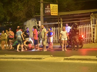 Motociclista fue atropellado al salir de una bodega