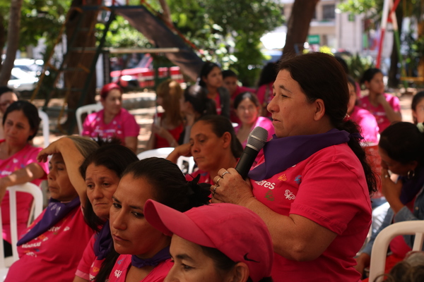 Trenzarán el cabello entre mujeres contra la violencia » Ñanduti